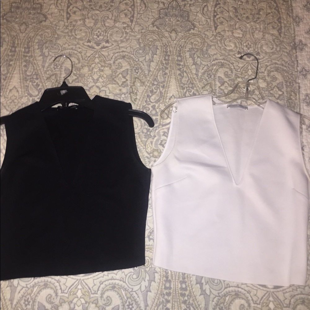 BOTH ZARA crop tops✨✨
